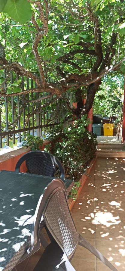 Apartmán Un Po Di Relax A Pochi Passi Dal Mare! Àrbatax Exteriér fotografie
