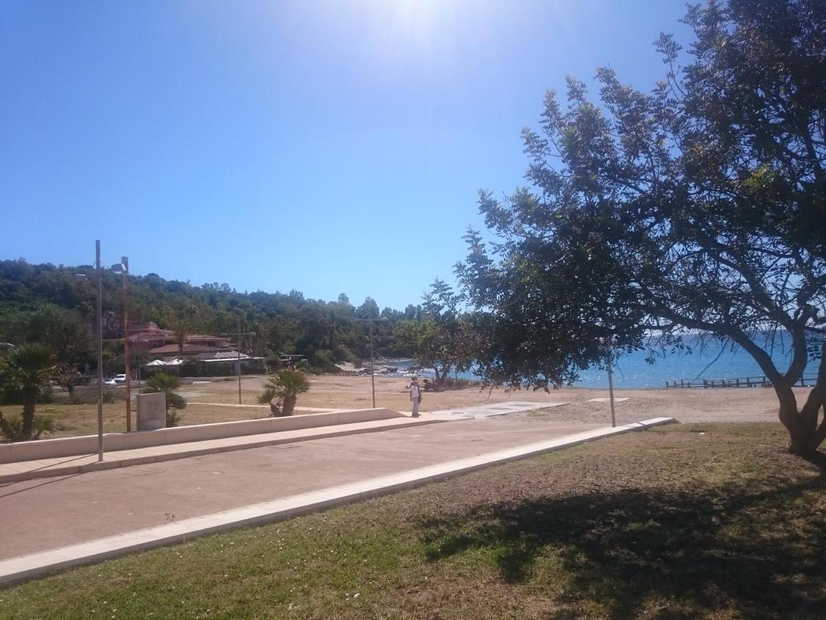 Apartmán Un Po Di Relax A Pochi Passi Dal Mare! Àrbatax Exteriér fotografie