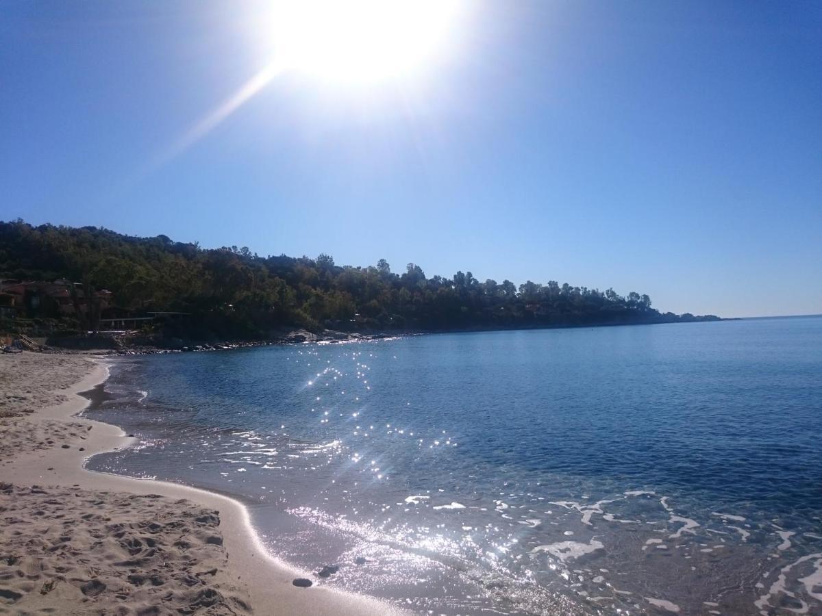 Apartmán Un Po Di Relax A Pochi Passi Dal Mare! Àrbatax Exteriér fotografie